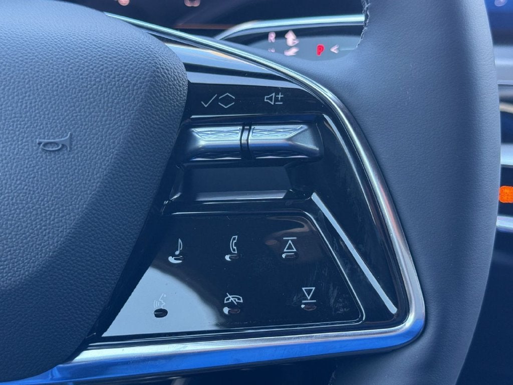 2027 Cadillac LYRIQ Premium Sport