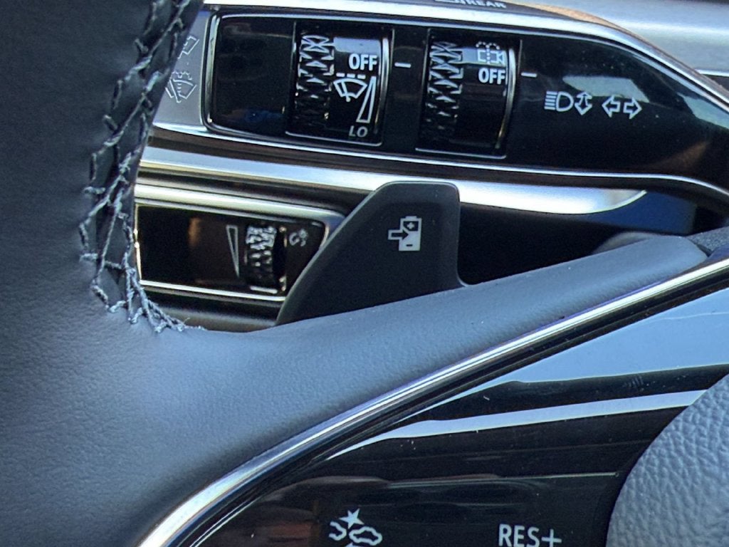 2027 Cadillac LYRIQ Premium Sport