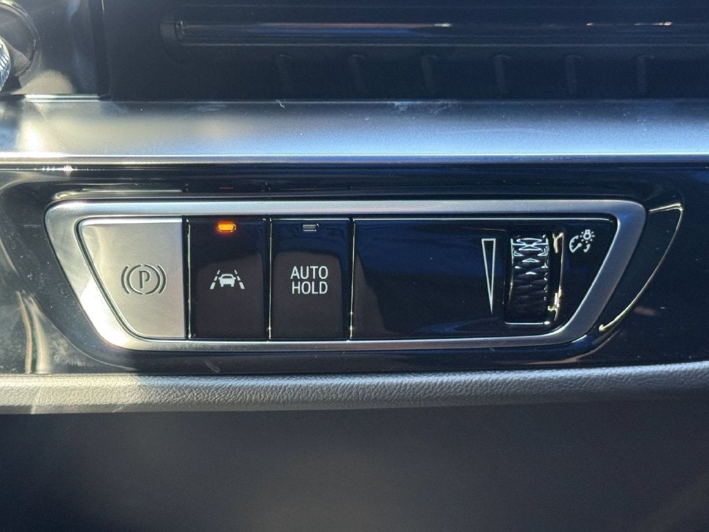 2027 Cadillac LYRIQ Premium Sport
