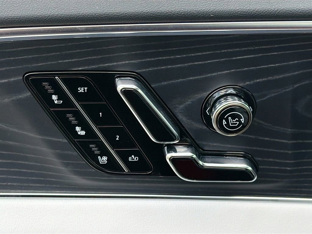 2026 Cadillac LYRIQ Premium Sport