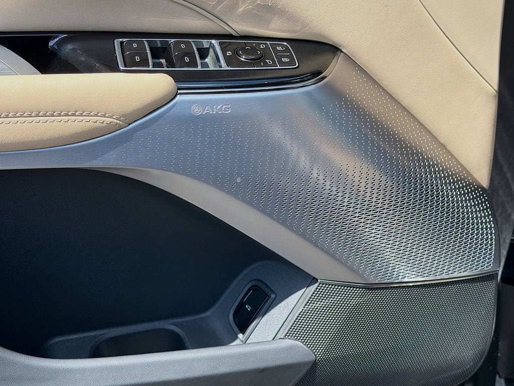 2026 Cadillac LYRIQ Signature Sport