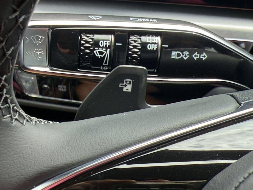 2027 Cadillac LYRIQ Signature Sport