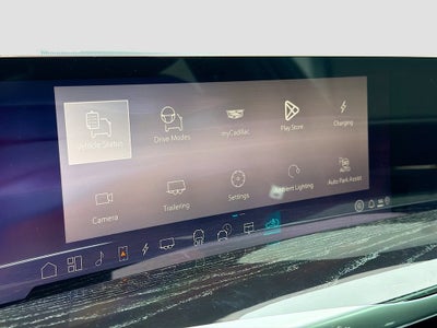 2026 Cadillac ESCALADE IQL Sport