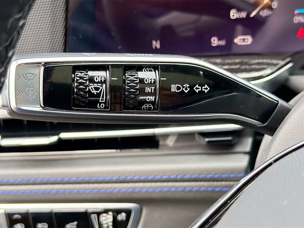 2026 Cadillac ESCALADE IQL Sport