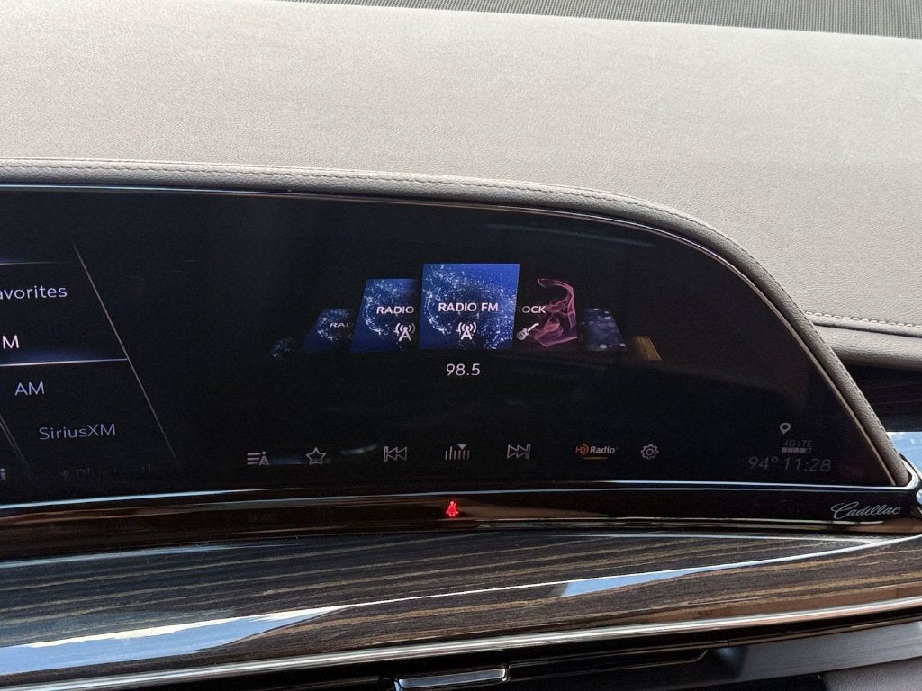 2023 Cadillac Escalade 4WD Sport