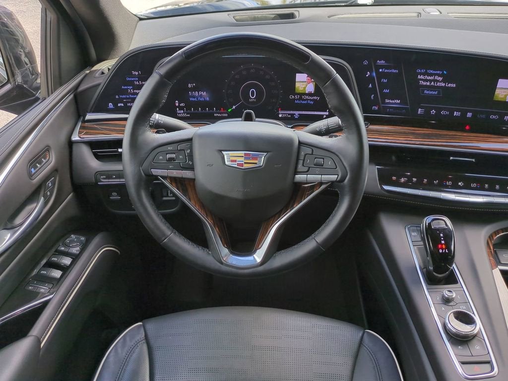 2024 Cadillac Escalade ESV Premium Luxury