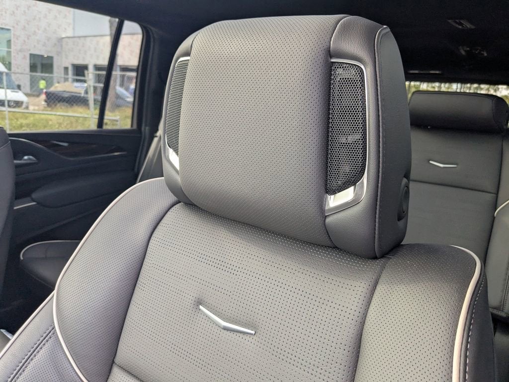 2024 Cadillac Escalade ESV Premium Luxury