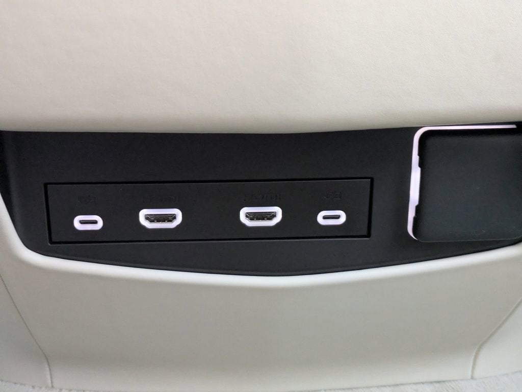 2024 Cadillac Escalade ESV Premium Luxury Platinum