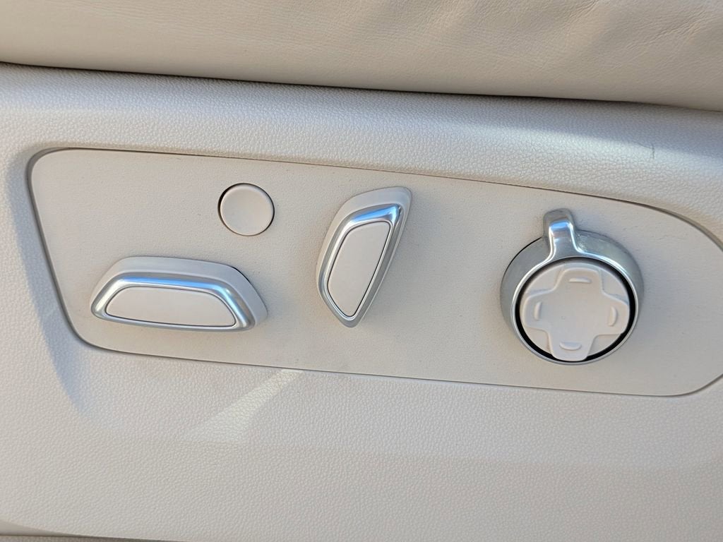 2024 Cadillac Escalade ESV Premium Luxury Platinum