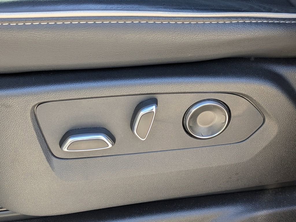 2024 Cadillac Escalade ESV Sport