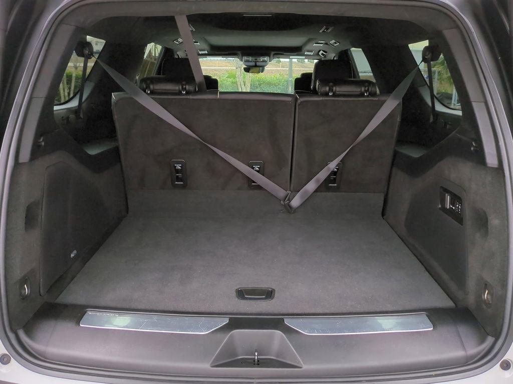 2023 Cadillac Escalade ESV Sport Platinum