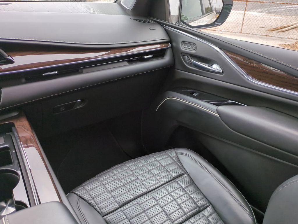 2023 Cadillac Escalade ESV Sport Platinum