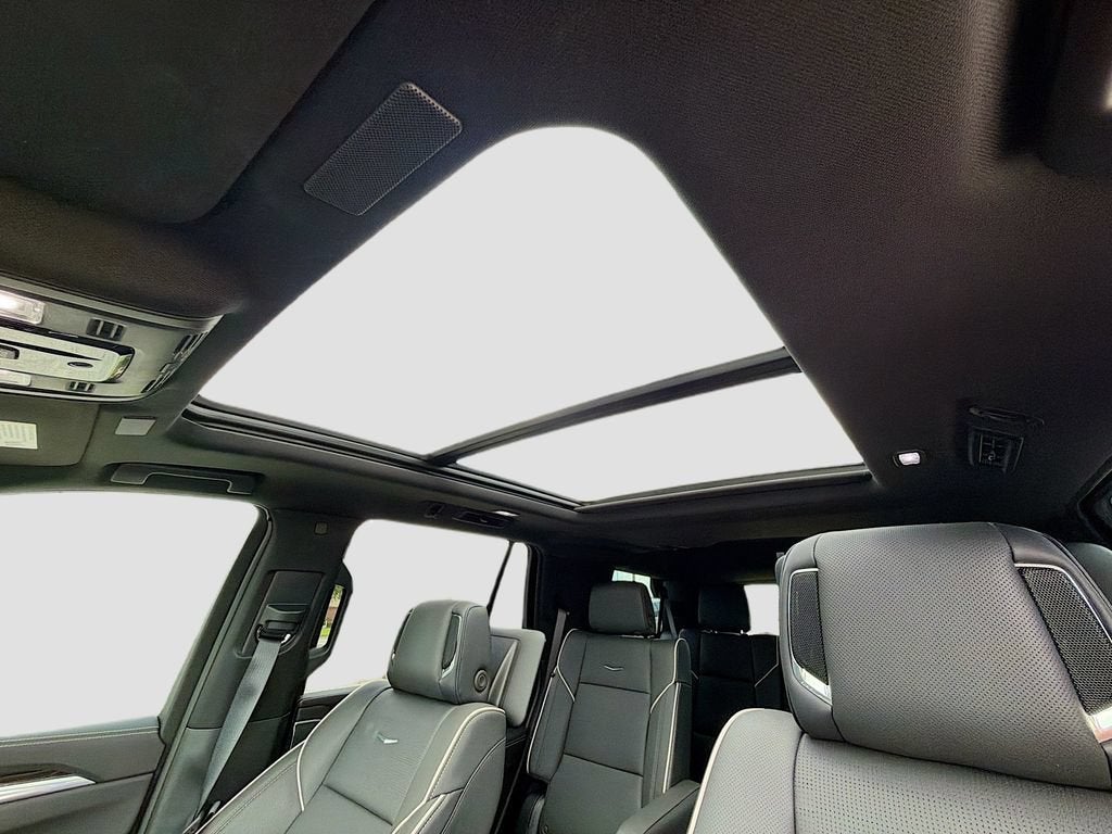 2026 Cadillac Escalade Luxury