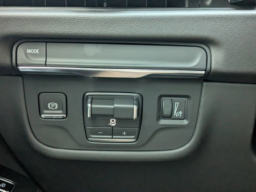 2025 Cadillac Escalade Premium Luxury