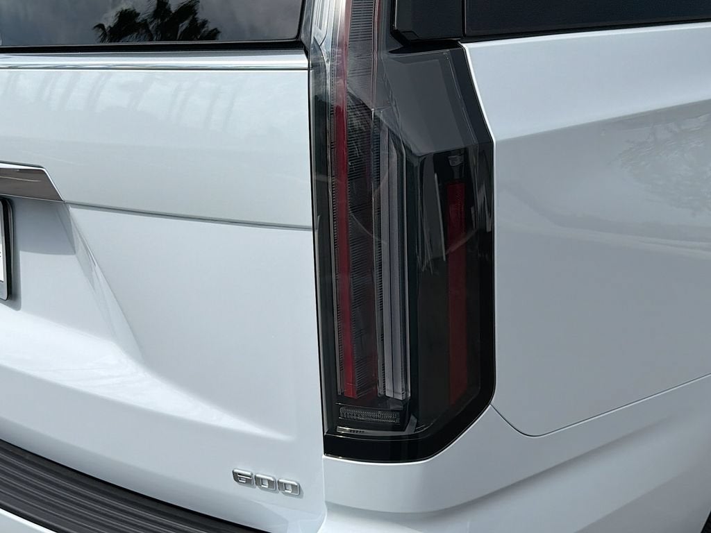 2026 Cadillac Escalade Platinum Luxury