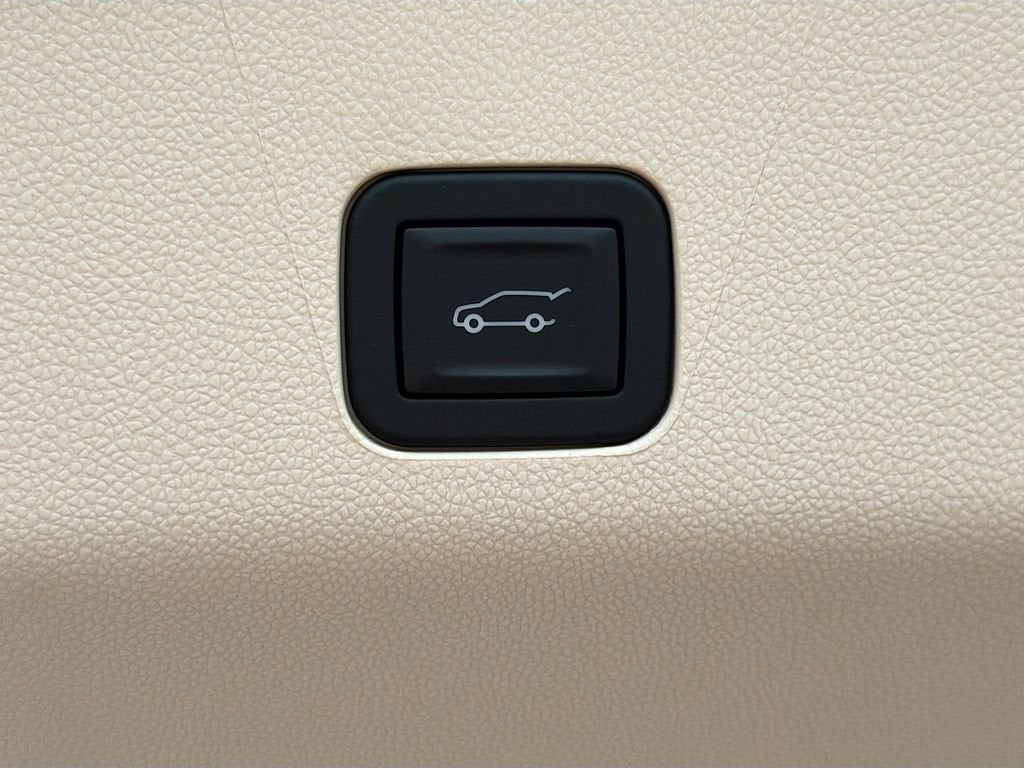 2026 Cadillac Escalade Platinum Luxury