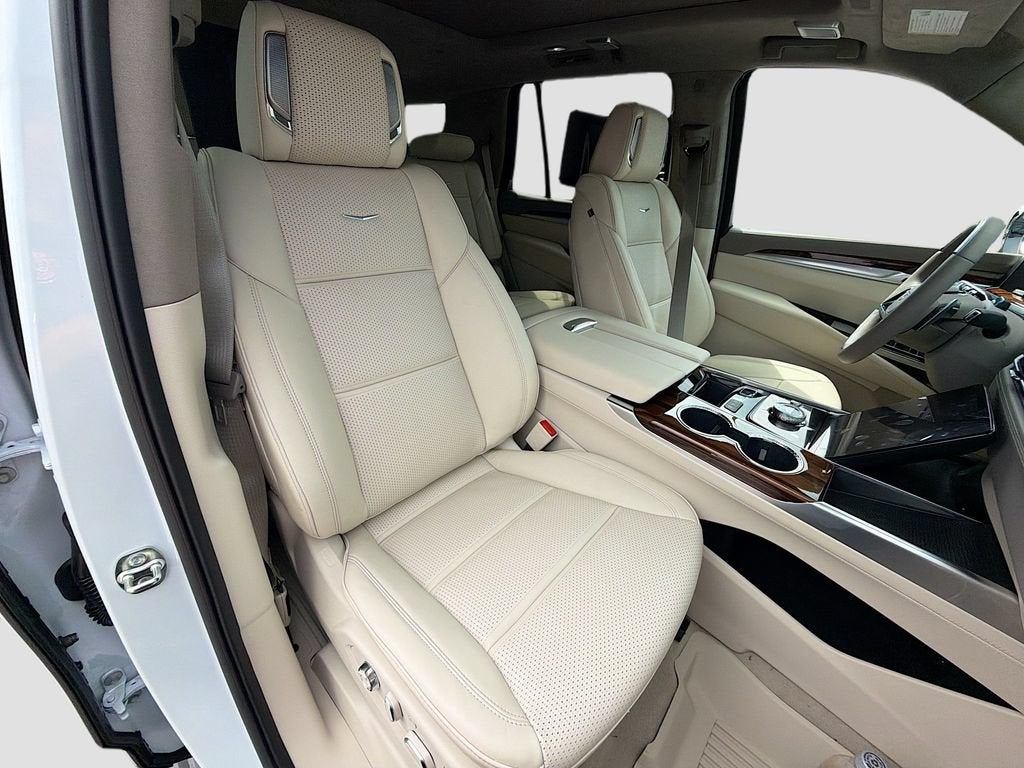 2026 Cadillac Escalade Platinum Luxury