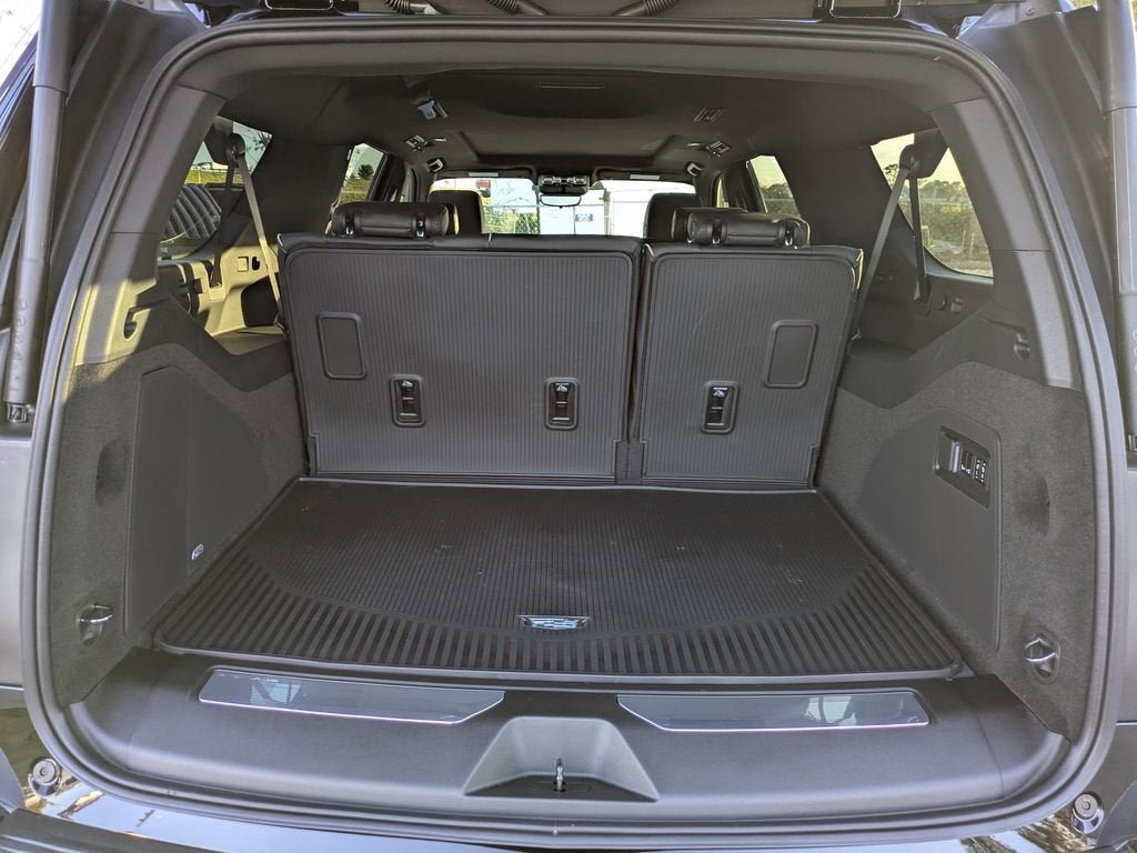 2026 Cadillac Escalade ESV Luxury