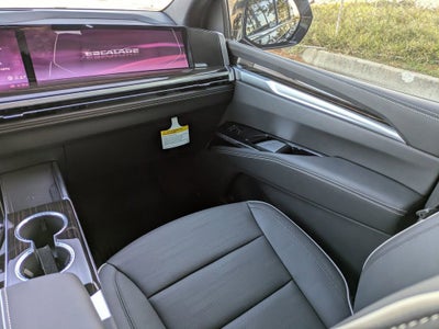 2026 Cadillac Escalade ESV Luxury