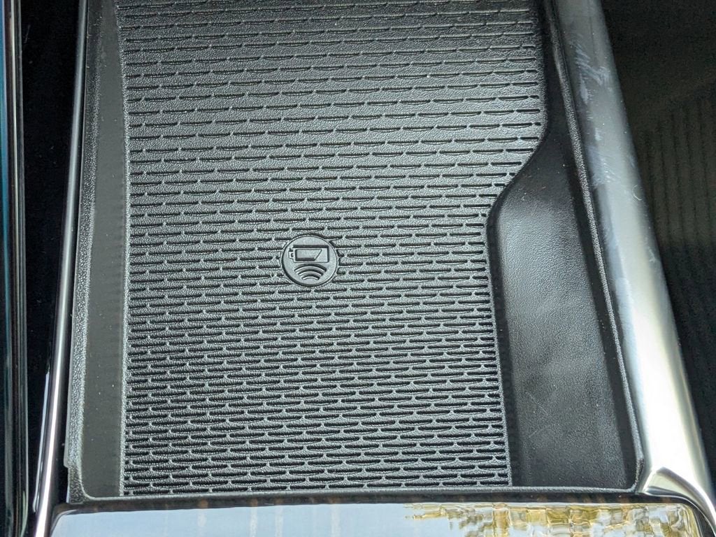 2025 Cadillac Escalade ESV Premium Luxury