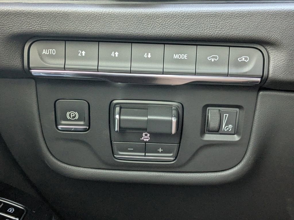 2025 Cadillac Escalade ESV Premium Luxury