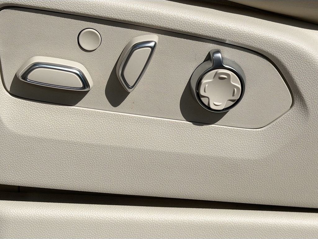 2025 Cadillac Escalade ESV Sport Platinum