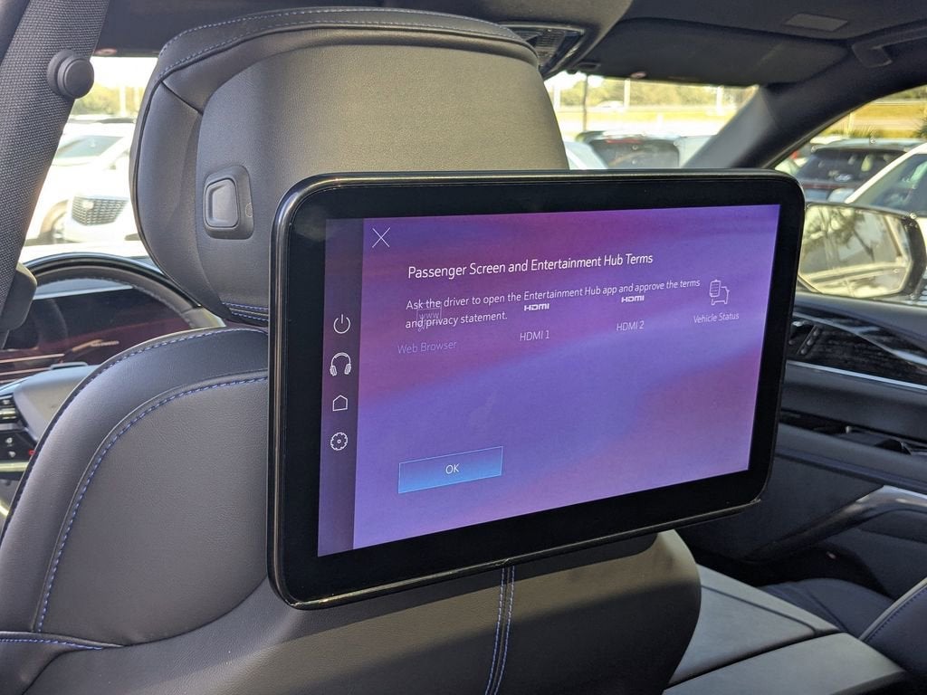 2025 Cadillac ESCALADE IQ Luxury 1