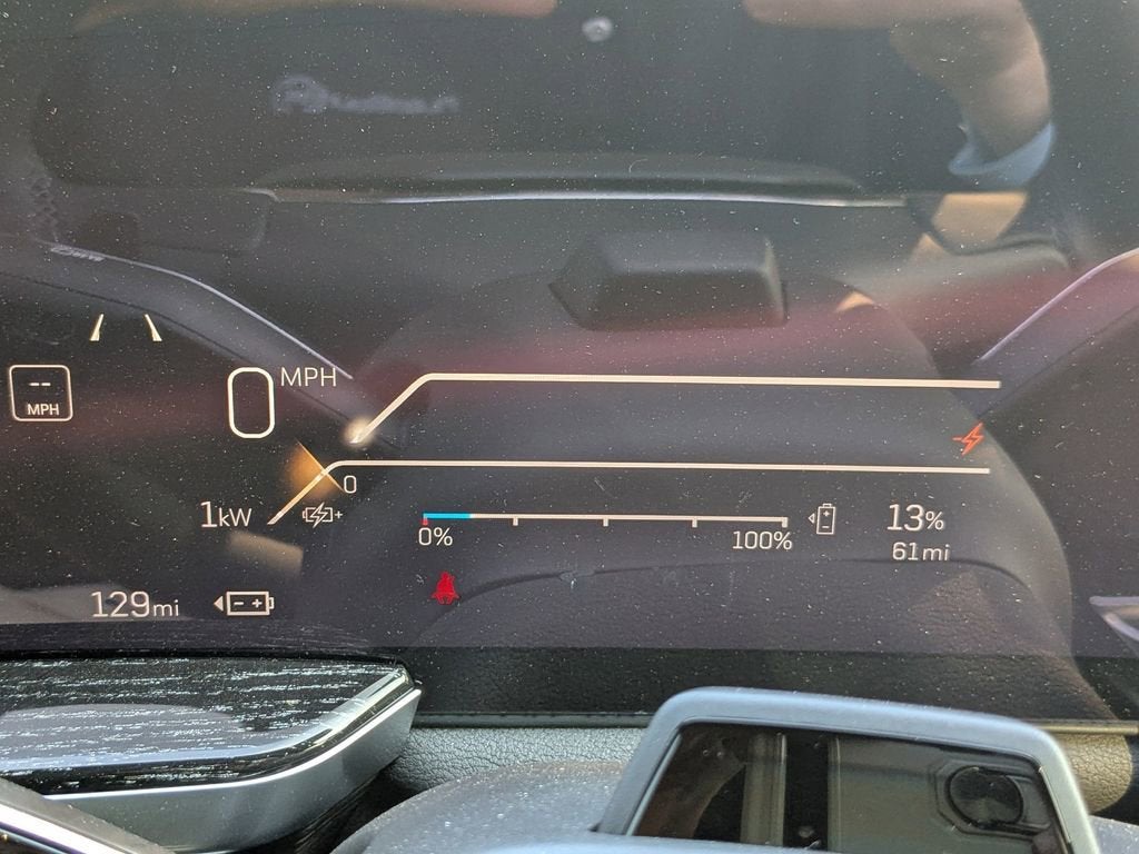 2025 Cadillac ESCALADE IQ Luxury 1