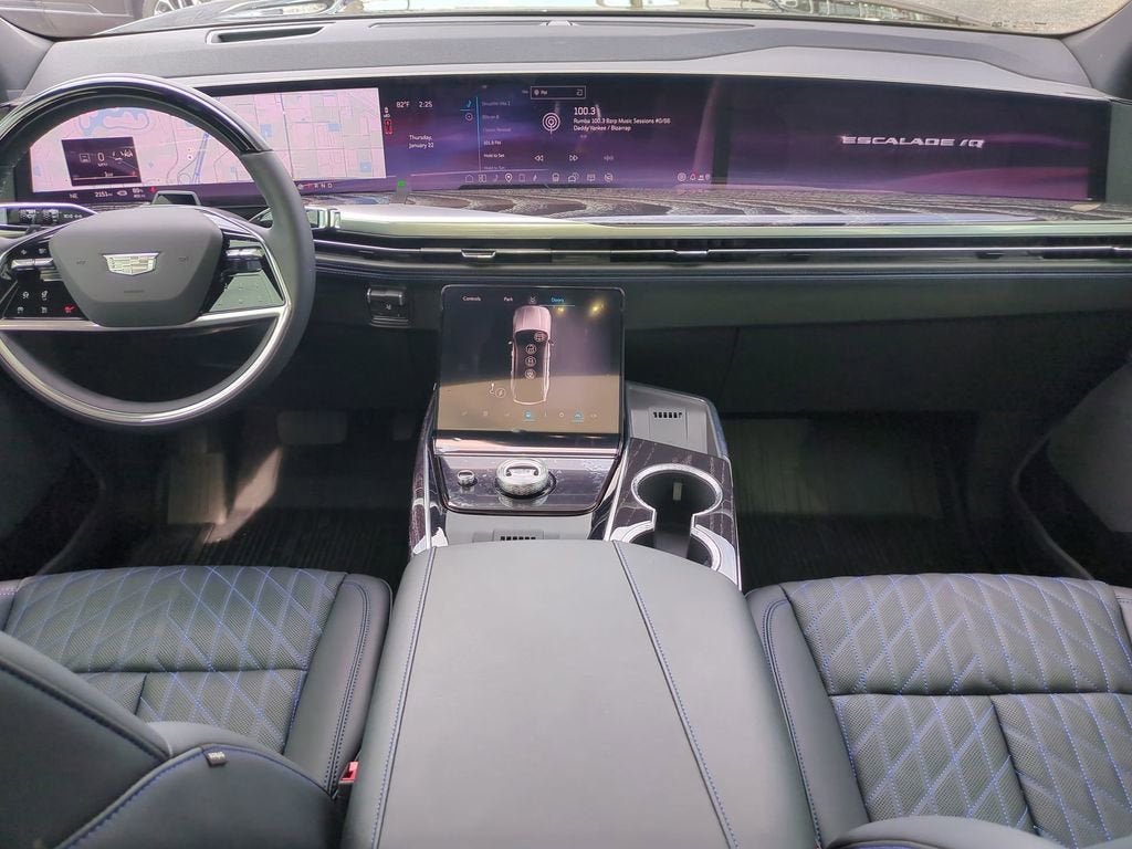 2026 Cadillac ESCALADE IQ Luxury