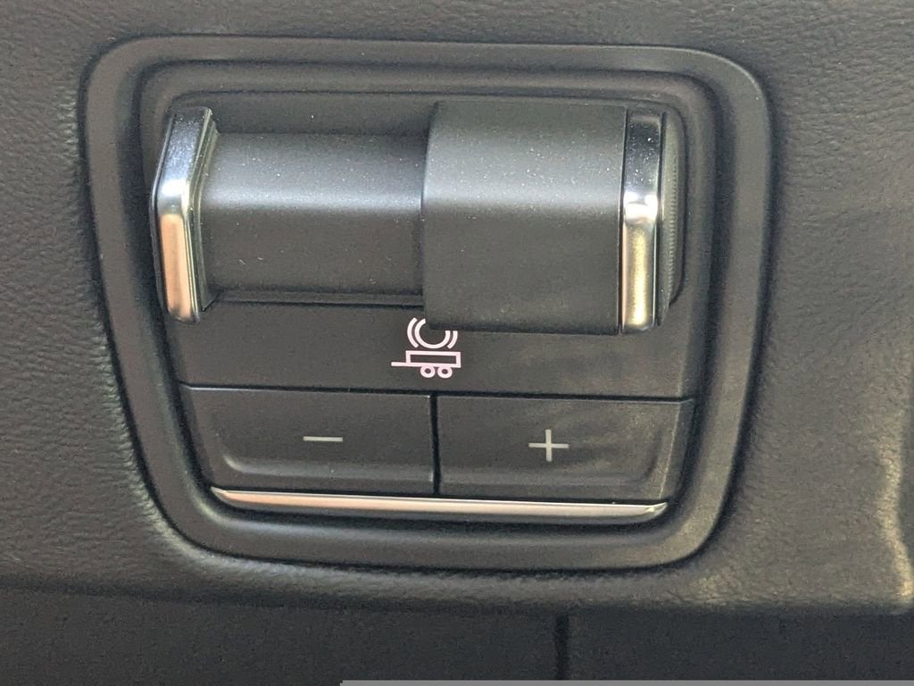 2026 Cadillac ESCALADE IQ Luxury