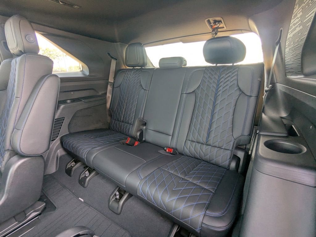 2025 Cadillac ESCALADE IQ Sport 1