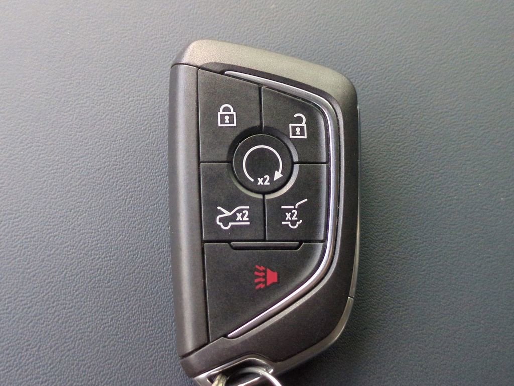 2025 Cadillac ESCALADE IQ Sport 2