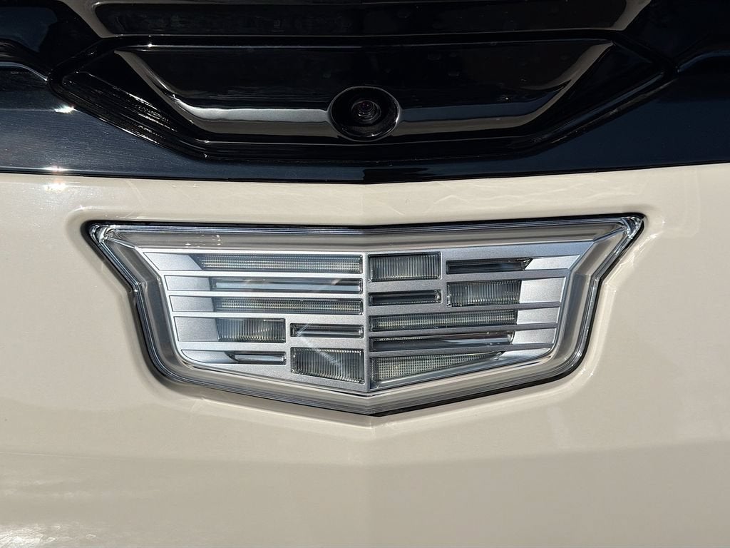 2027 Cadillac OPTIQ Luxury
