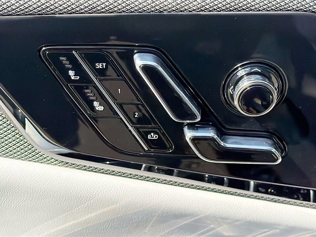 2027 Cadillac OPTIQ Luxury