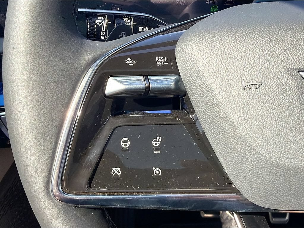 2027 Cadillac OPTIQ Luxury
