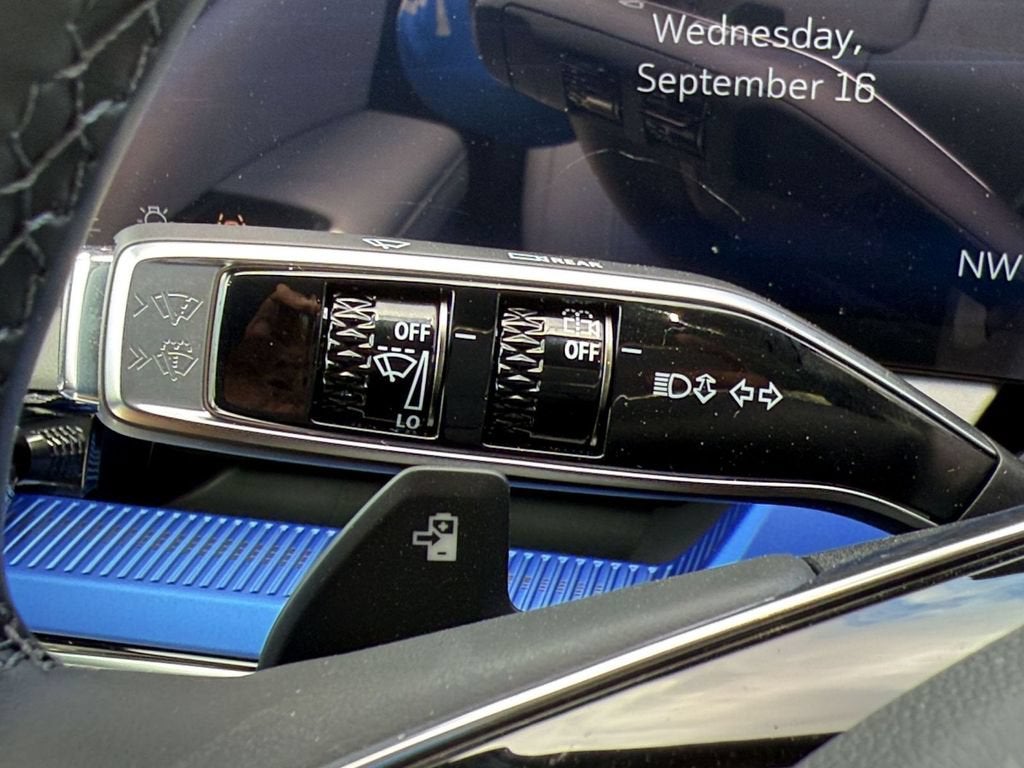 2027 Cadillac OPTIQ Luxury