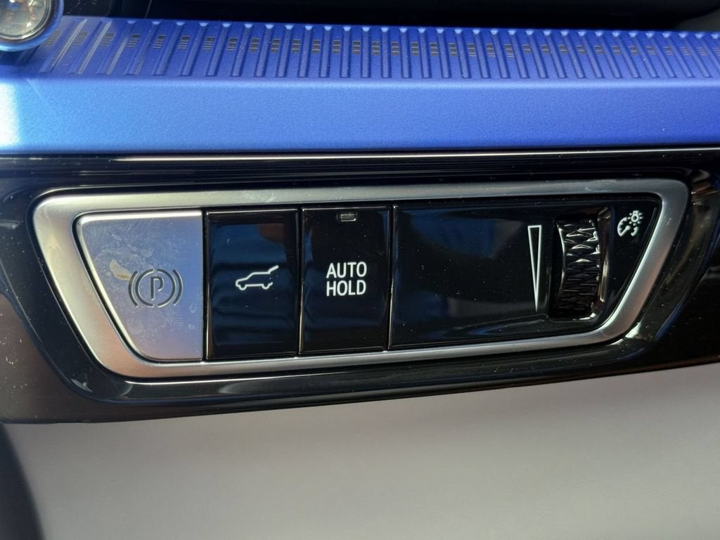2027 Cadillac OPTIQ Luxury