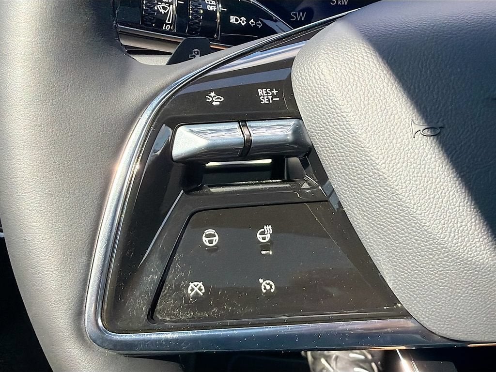 2027 Cadillac OPTIQ Luxury
