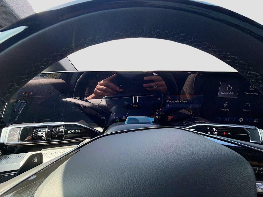 2027 Cadillac OPTIQ Luxury