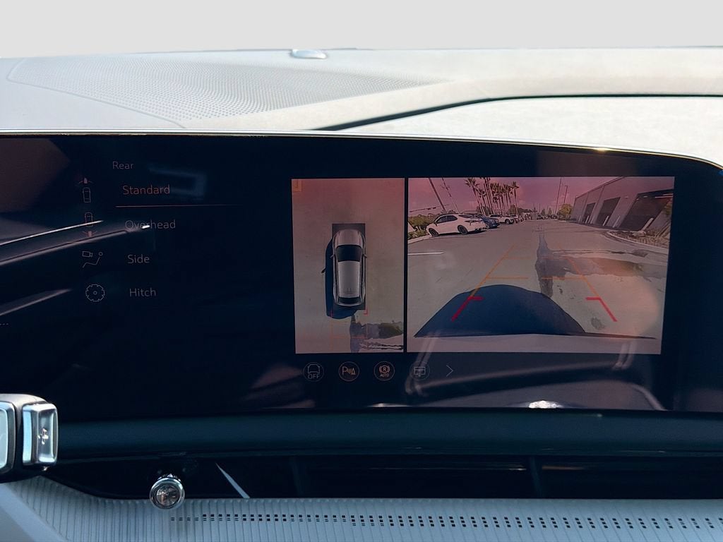 2027 Cadillac OPTIQ Luxury