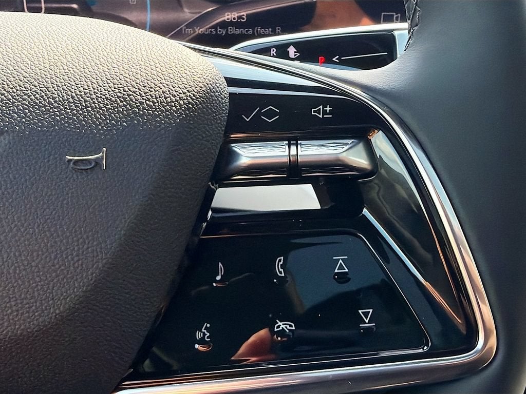2027 Cadillac OPTIQ Luxury