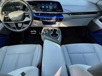 2025 Cadillac OPTIQ Luxury 1