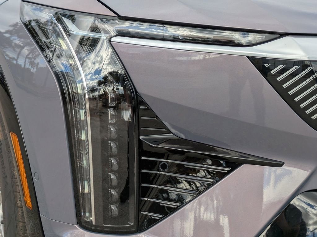 2026 Cadillac OPTIQ Premium Luxury