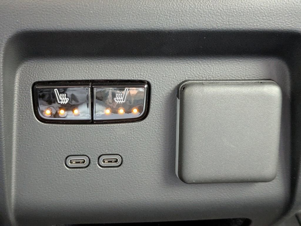 2026 Cadillac OPTIQ Premium Luxury