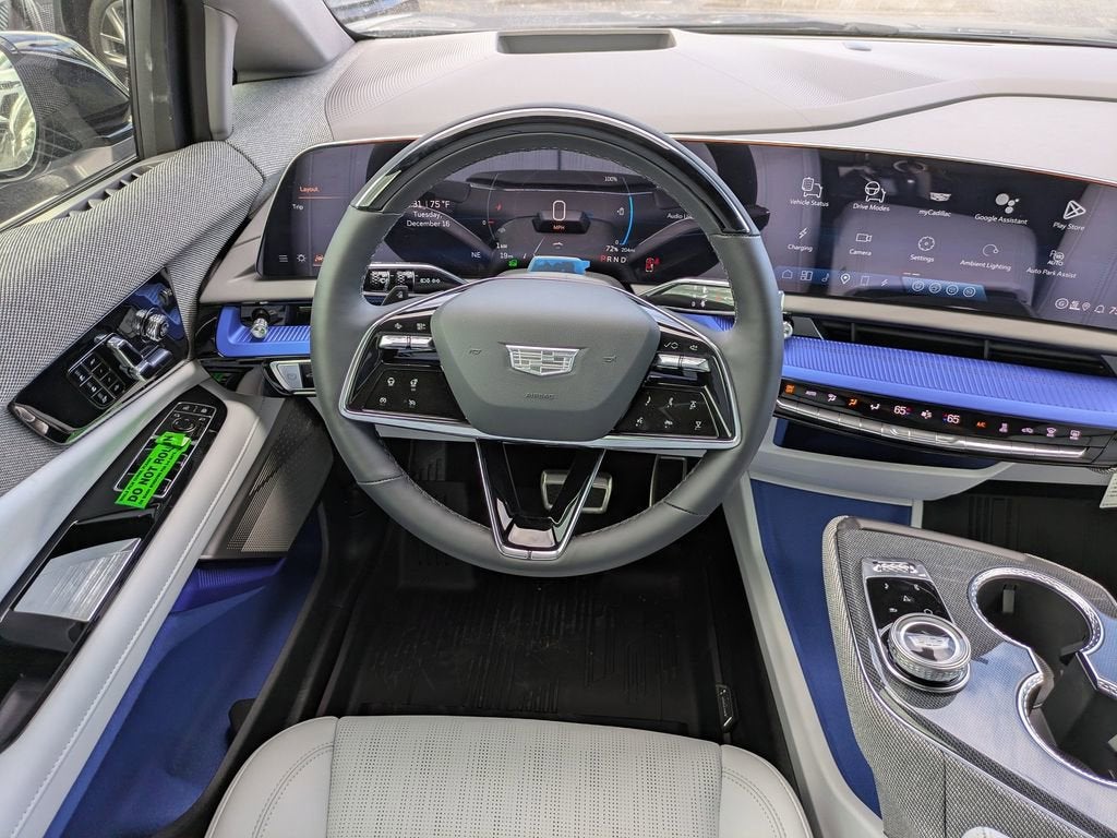 2026 Cadillac OPTIQ Premium Luxury