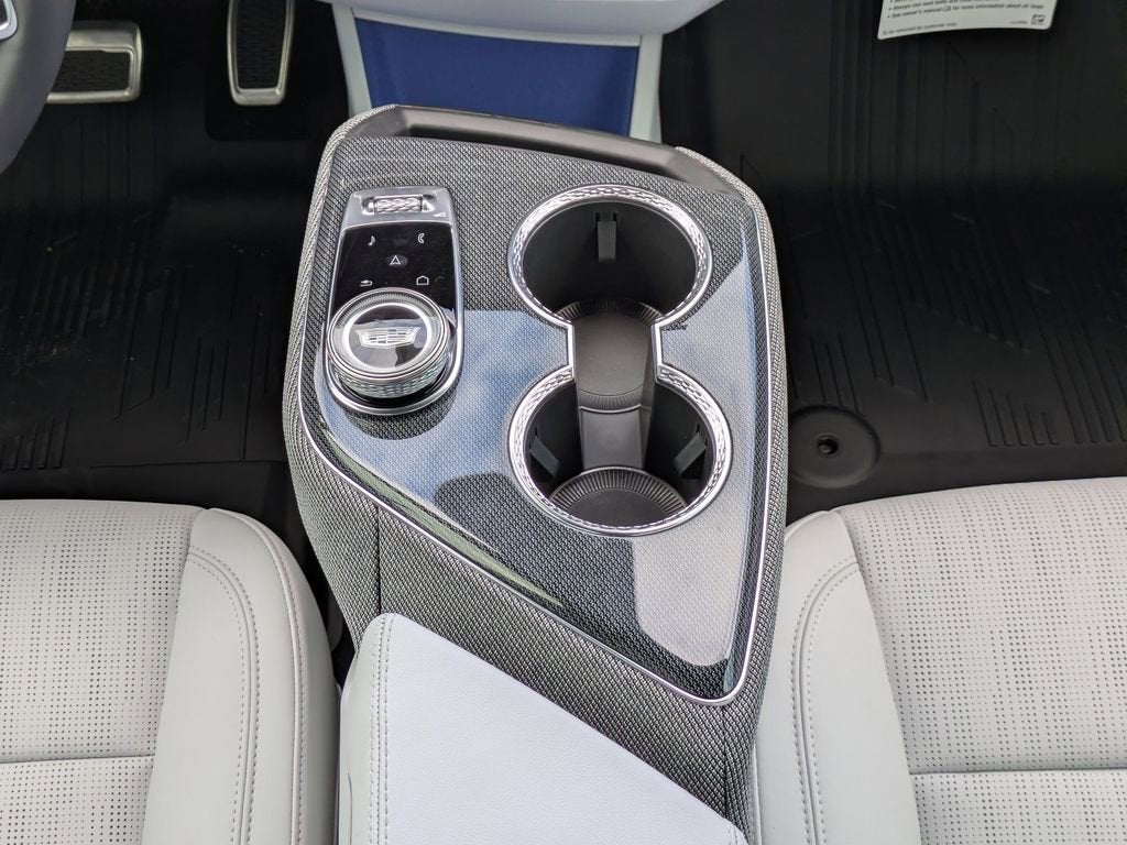 2026 Cadillac OPTIQ Premium Luxury