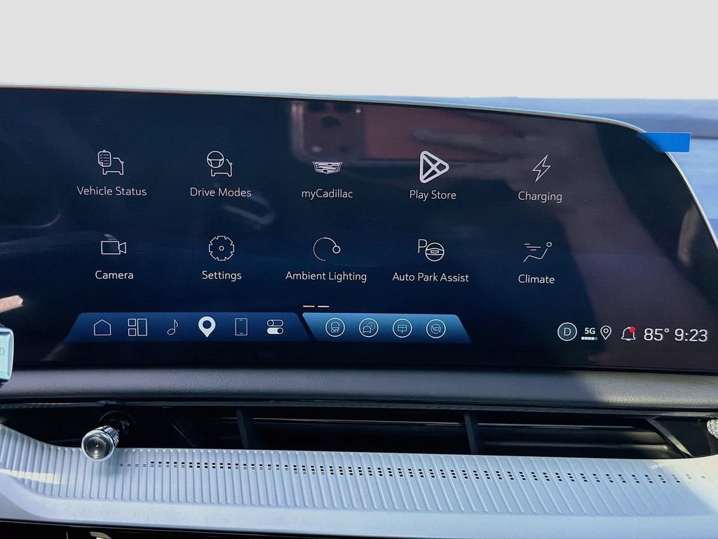 2027 Cadillac OPTIQ Sport