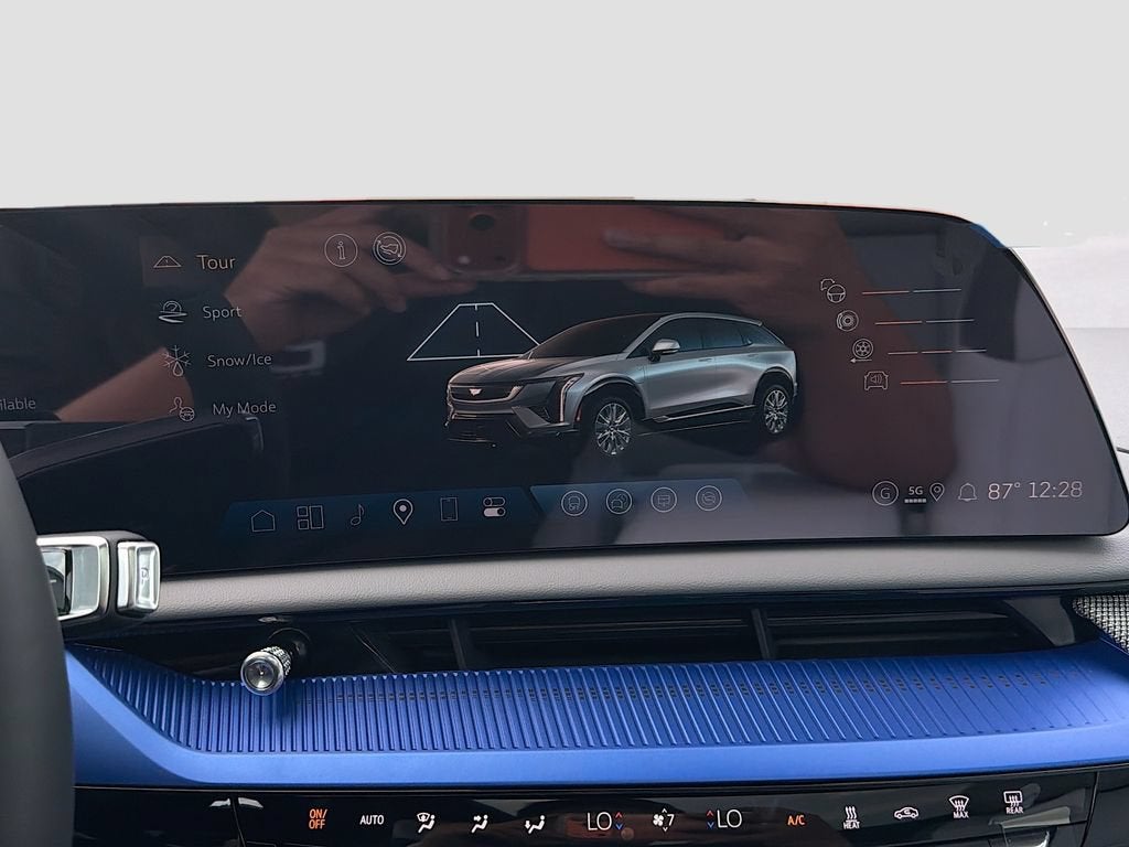 2027 Cadillac OPTIQ Sport