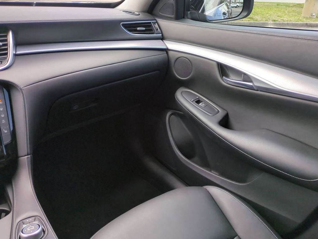 2019 INFINITI QX50 LUXE