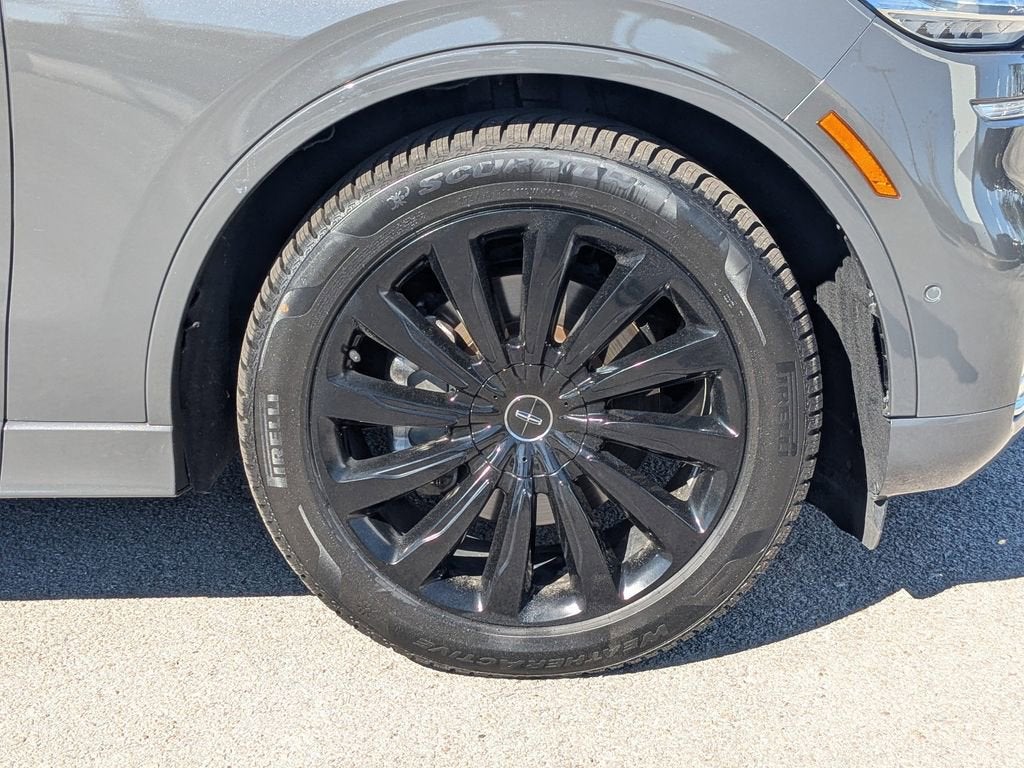 2022 Lincoln Aviator Black Label Grand Touring